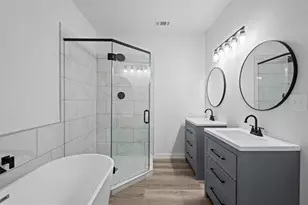 3331 Aster St, Orange, TX 77632 - Photo 15