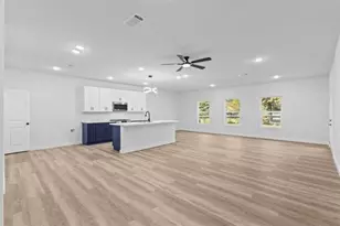 3331 Aster St, Orange, TX 77632 - Photo 3