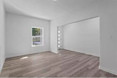 3331 Aster St, Orange, TX 77632 - Photo 11