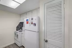 111 Harbour Row Dr, Coldspring, TX 77331 - Photo 11