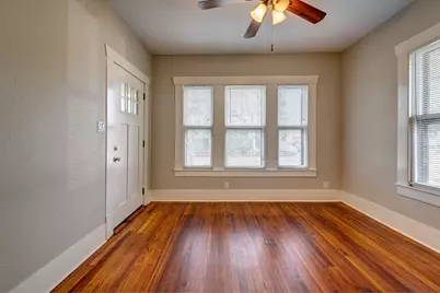 115 Goldenrod Street #B, Houston, TX 77009 - Photo 9