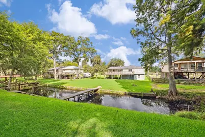 29331 County Road 25, Damon, TX 77430 - Photo 19