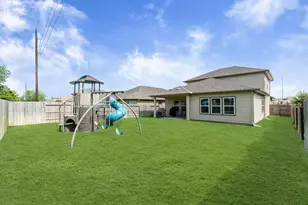 13103 Everpine Trl, Tomball, TX 77375 - Photo 13