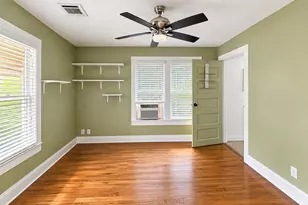 104 Flowers St, Dayton, TX 77535 - Photo 5