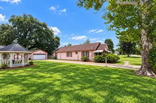 104 Flowers St, Dayton, TX 77535 - Photo 13