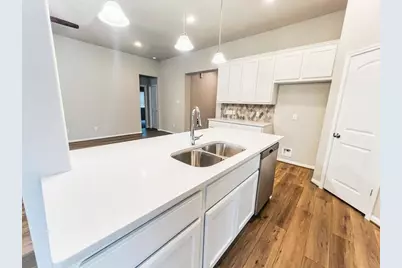 2508 Canyon Cloud Court, Conroe, TX 77304 - Photo 5