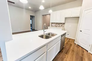 2508 Canyon Cloud Ct, Conroe, TX 77304 - Photo 5