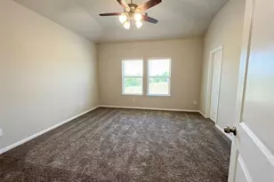 2508 Canyon Cloud Ct, Conroe, TX 77304 - Photo 9