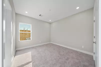 9 Wellford Street #F, Houston, TX 77022 - Photo 5