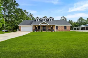 145 Johnson Dr, Livingston, TX 77351 - Photo 1