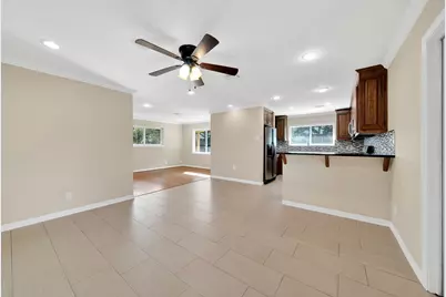 1607 Willowby Drive, Houston, TX 77008 - Photo 9