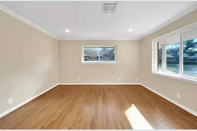 1607 Willowby Drive, Houston, TX 77008 - Photo 5