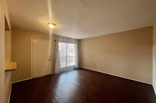 7714 Renwick Dr, Houston, TX 77081 - Photo 5