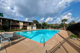 7714 Renwick Dr, Houston, TX 77081 - Photo 15