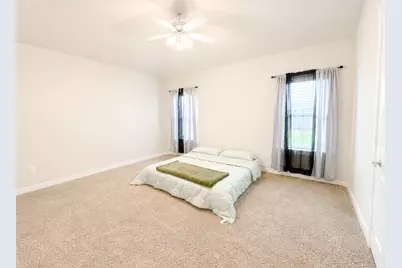 323 Bennett Street, Angleton, TX 77515 - Photo 11