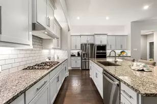 27688 Vivace Dr, Spring, TX 77386 - Photo 13