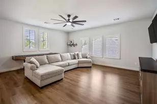 304 Mullins Ct, Montgomery, TX 77316 - Photo 23