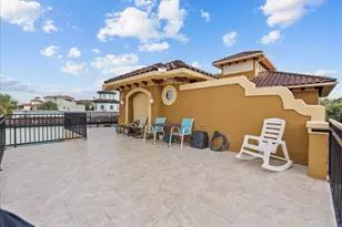 541 Villa Dr, Seabrook, TX 77586 - Photo 39