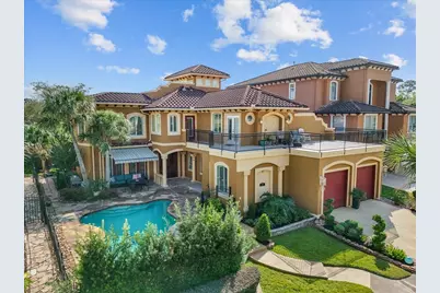 541 Villa Drive, Seabrook, TX 77586 - Photo 1