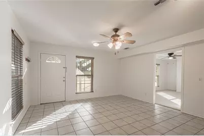 2118 Avenue M, Unit A, Huntsville, TX 77340 - Photo 5