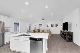 25042 Lindsey Ln, Magnolia, TX 77354 - Photo 11