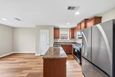 9507 Garnet Grove Drive, Rosharon, TX 77583 - Photo 5