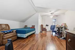 8202 Terrace Brook Dr, Houston, TX 77040 - Photo 9