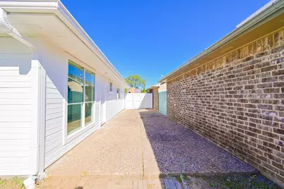 15427 Evergreen Place Drive, Houston, TX 77083 - Photo 43