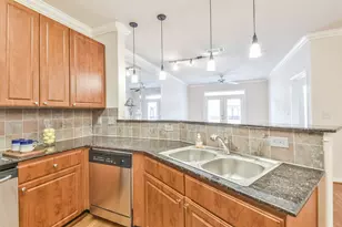 1711 Old Spanish Trl, Houston, TX 77054 - Photo 9