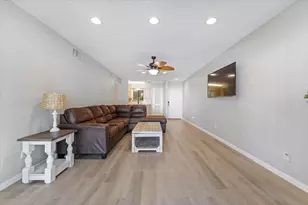 12100 Melville Dr, Montgomery, TX 77356 - Photo 7