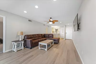 12100 Melville Drive #409D, Montgomery, TX 77356 - Photo 5