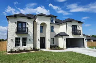 1714 Mackey Dr, Dickinson, TX 77539 - Photo 1