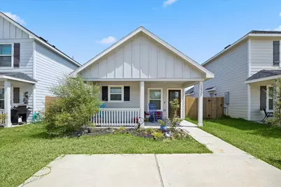 16775 N Marie Village Drive, Conroe, TX 77306 - Photo 1