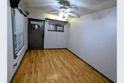 5903A Nancy Ann Street, Houston, TX 77009 - Photo 3