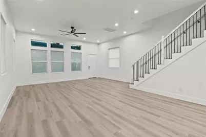 8127 Hoffman Street, Houston, TX 77016 - Photo 15
