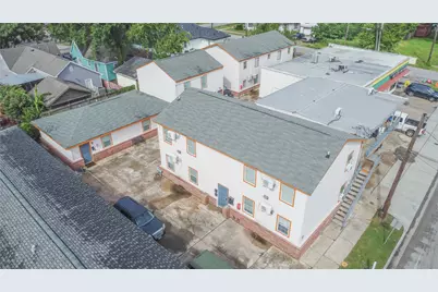 5320 Polk Street #10, Houston, TX 77023 - Photo 17