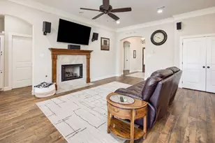 9600 Shadow Creek Trail, Bryan, TX 77808 - Photo 13