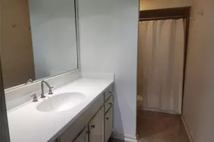 5150 Hidalgo St, Houston, TX 77056 - Photo 9