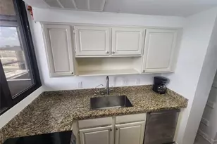 5150 Hidalgo St, Houston, TX 77056 - Photo 5