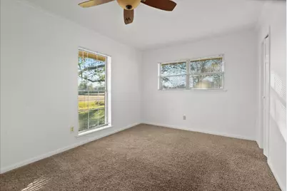 105 Alice Street, Anahuac, TX 77514 - Photo 19