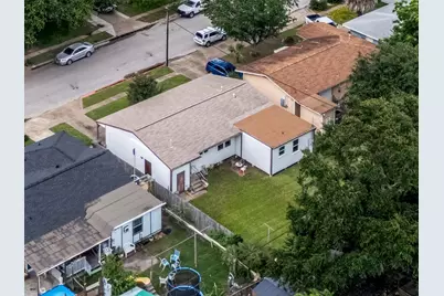 7113 Sycamore Drive, Galveston, TX 77551 - Photo 23