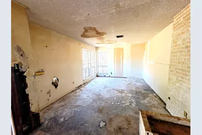 9935 Bertwood Street, Houston, TX 77016 - Photo 9