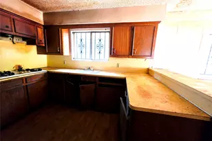 9935 Bertwood St, Houston, TX 77016 - Photo 19