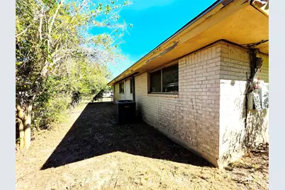 9935 Bertwood Street, Houston, TX 77016 - Photo 47