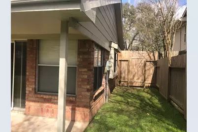 3310 Stillmeadow Court, Sugar Land, TX 77479 - Photo 11