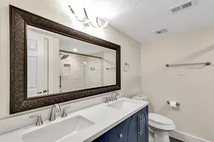 7 April Point Dr N, Conroe, TX 77356 - Photo 9