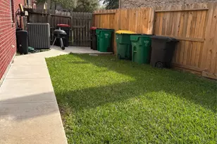 226 Persimmon Dr, Baytown, TX 77520 - Photo 19