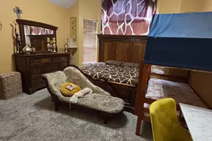 226 Persimmon Dr, Baytown, TX 77520 - Photo 17