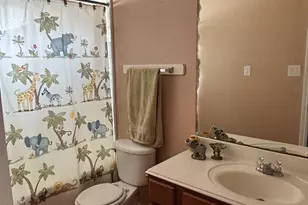 226 Persimmon Dr, Baytown, TX 77520 - Photo 13