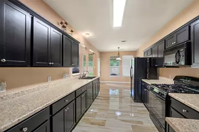 226 Persimmon Drive, Baytown, TX 77520 - Photo 13